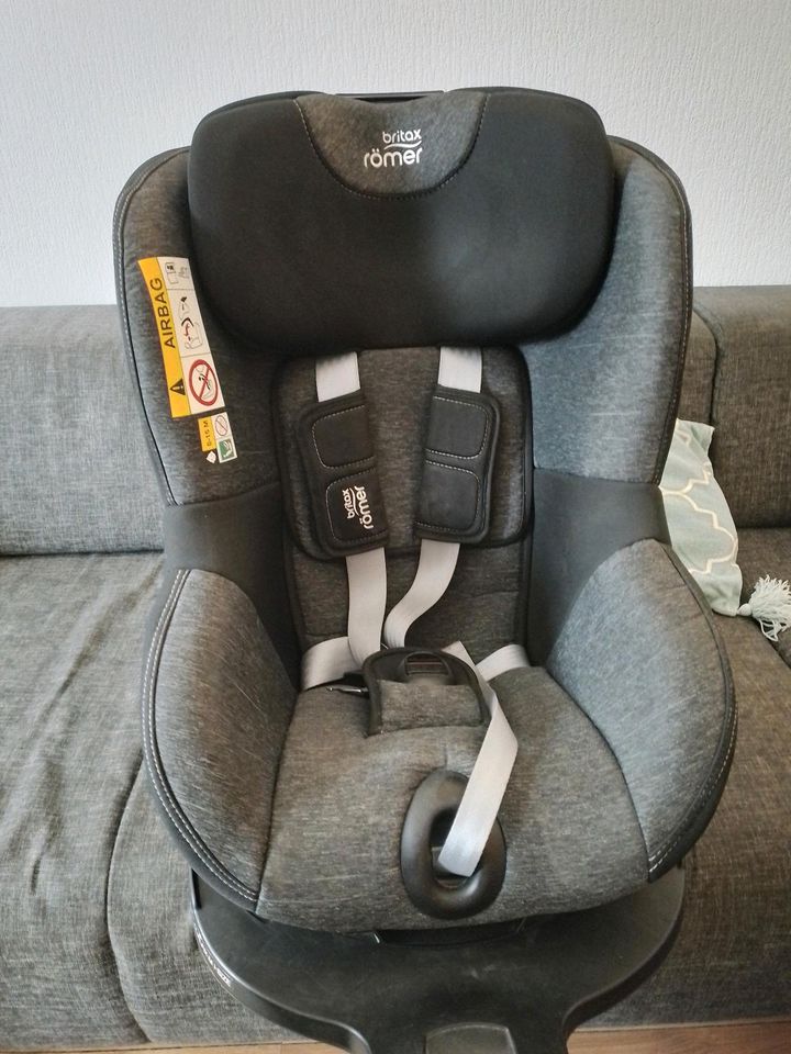 RÖMER BRITAX DUALFIX M i-SIZE KINDERSITZ REBORDER 360 ISOFIX in St. Ingbert