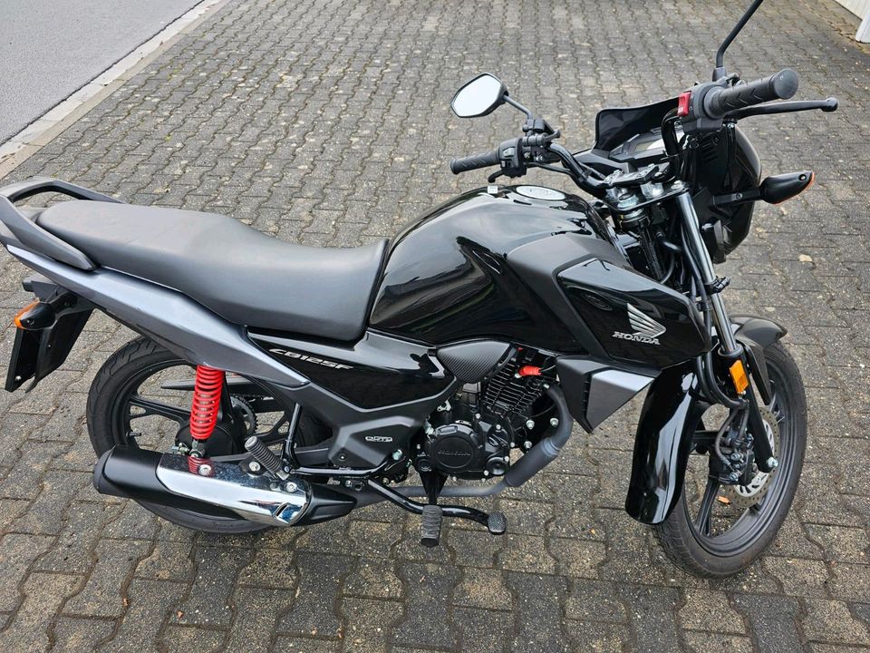 Honda CB 125 F in Limburg