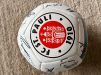 FC St. Pauli originalsignierter Fußball der Aufsteiger 2024 Schleswig-Holstein - Ammersbek Vorschau