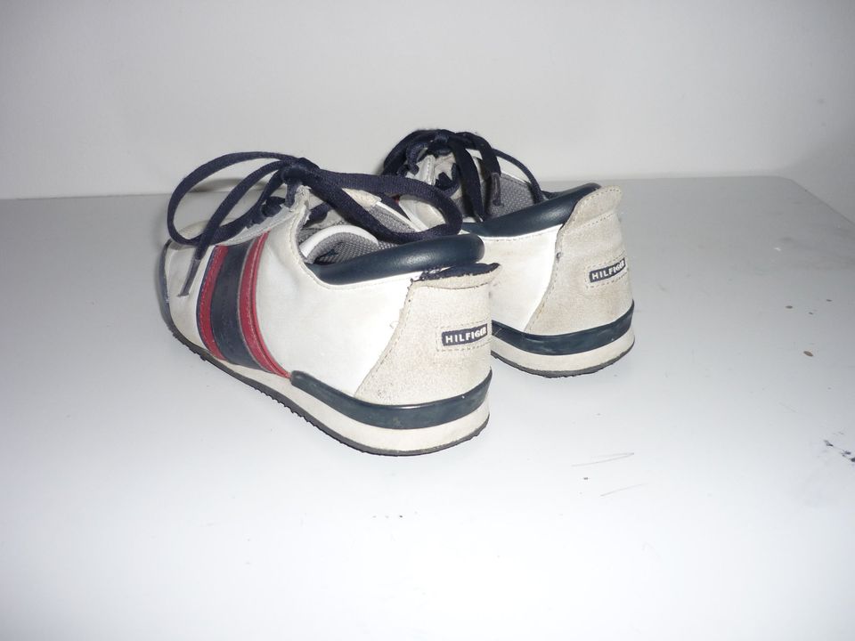 TOMMY HILFIGER JUNGEN HALBSCHUH SCHNÜRSCHUHE LEDER 31 eher 30 in Kamp-Lintfort