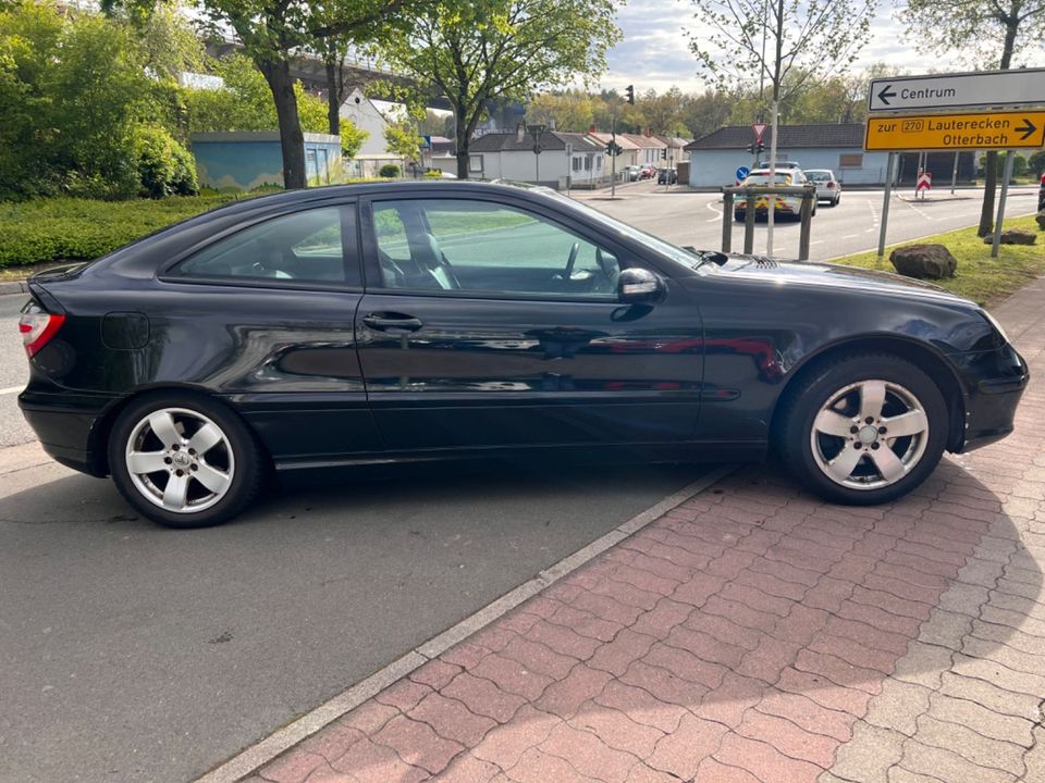 Mercedes-Benz C 230 C -Klasse Sportcoupe C 230 Kompressor in Kaiserslautern