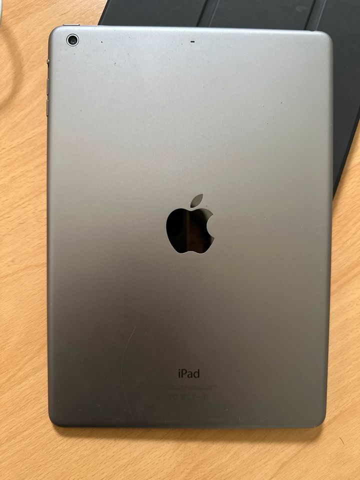 IPad Air 32 GB in Stuttgart