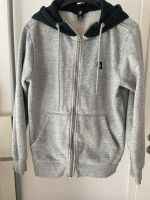 Volcom Kapuzenjacke Sweatjacke Hoodie, Größe S, grau Baden-Württemberg - Nürtingen Vorschau