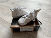 *NEU* Baby Converse Krabbel-Schuhe First Star Gr. 20 white Nordrhein-Westfalen - Hürth Vorschau