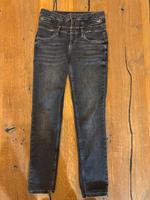 *LIU JO *  Jeans Slim Rampy, grau, Gr. 27, Neuwertig! NP. 129.-€ Bayern - Reisbach Vorschau