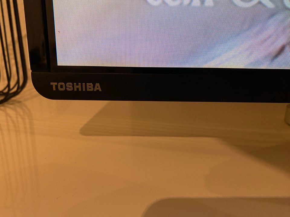 Toshiba TV  (109cm diagonal) in Dortmund