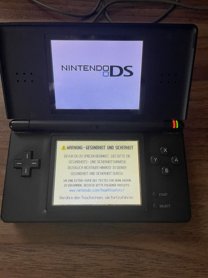 Nintendo Ds Lite inkl Spiel in Panitzsch