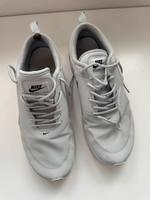 Nike Air Max Thea, hellgrau, 40,5 Hessen - Gelnhausen Vorschau