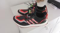 Adidas UltraBoost DNA Lion Dance Sneaker 41 1/3 Hessen - Mörfelden-Walldorf Vorschau
