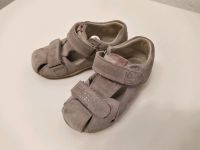 Superfit Mädchen Sandalen Gr. 23 Hessen - Kelkheim Vorschau