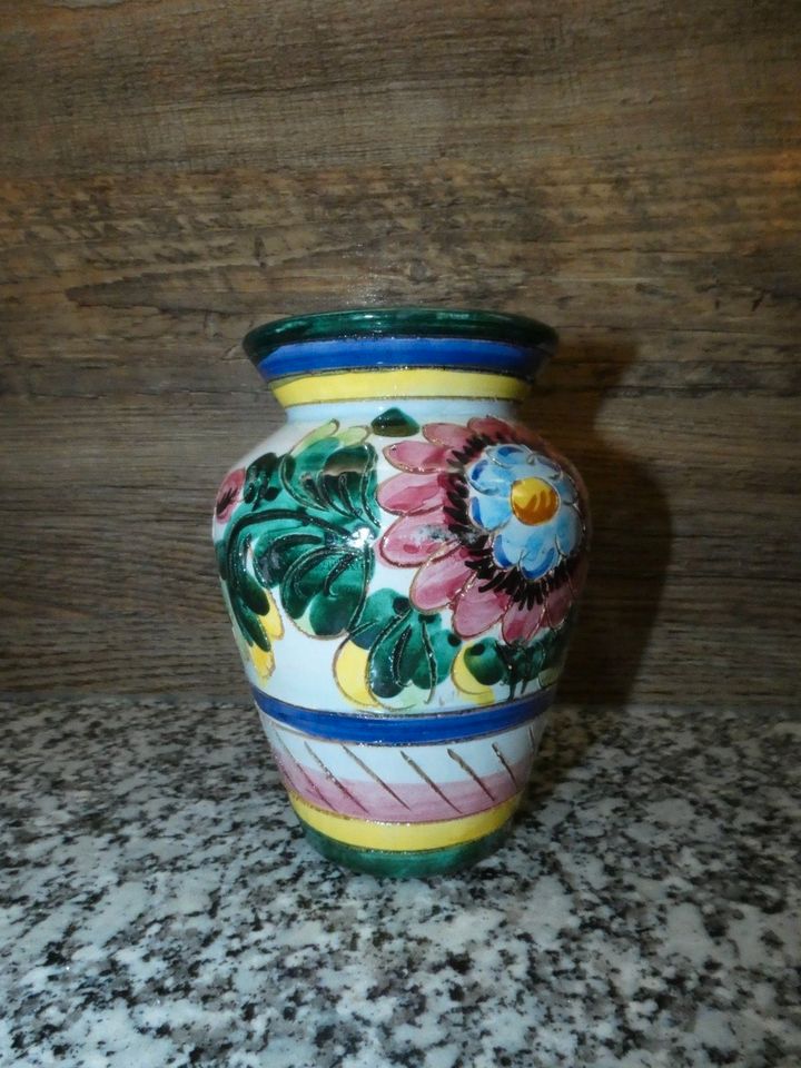 Italienische Keramik Majolika Vase Tischvase handbemalt in Mülheim (Ruhr)