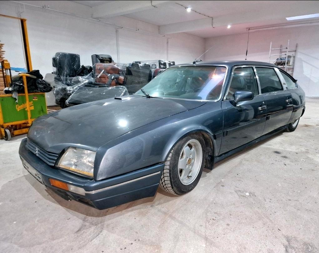 Abbildung des Autos Citroen CX 2500 Prestige…