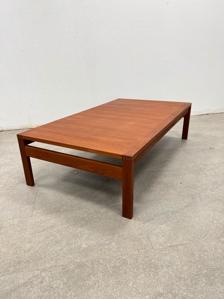 Teak Couchtisch von Ole Gjerlov Knudsen - France & Son 60er 70er in Hannover