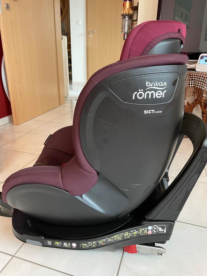 Römer Britax Reboarder Dualfix Kindersitz Isofix in Herrenberg