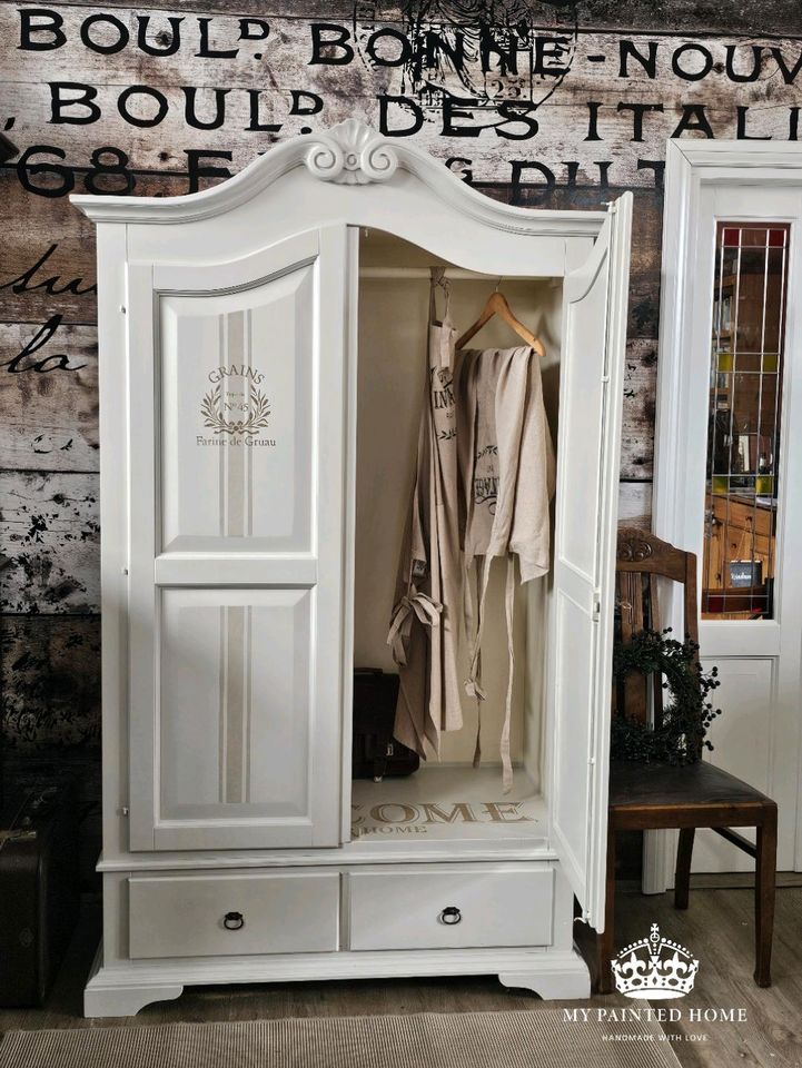 Kleiderschrank LILO ❤️ Landhaus Schrank in French Linen in Eberswalde