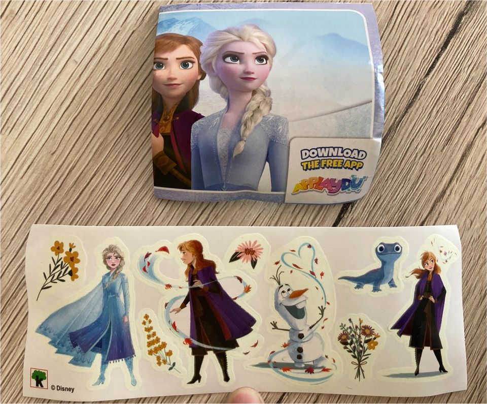 Maxi Ü-Ei, Elsa Frozen Figur inklusive Leucht-Sticker in Magdeburg