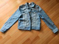 Mädchen Jeansjacke  H&M Gr 146 Nordrhein-Westfalen - Lippstadt Vorschau