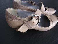 VENTURINI Leder Riemchen Pumps in beige Gr. 36 Kr. München - Unterföhring Vorschau