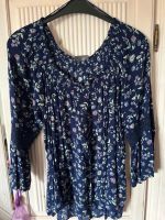 ❤️ Bluse Shirt schulterfrei Carmenshirt blau Blumen XXL 50 Nordrhein-Westfalen - Geldern Vorschau