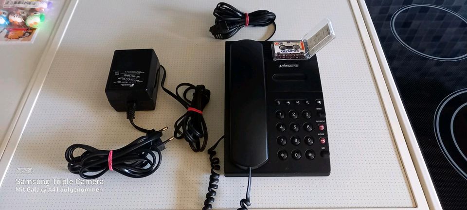 Altes Telefon ☎️ Binatone.mit Anrufbeantworter. in Miehlen