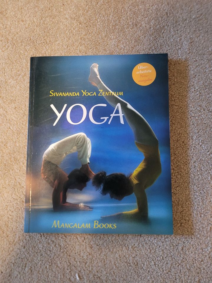Yoga Buch - Sivananda Yoga Zentrum in Friedberg