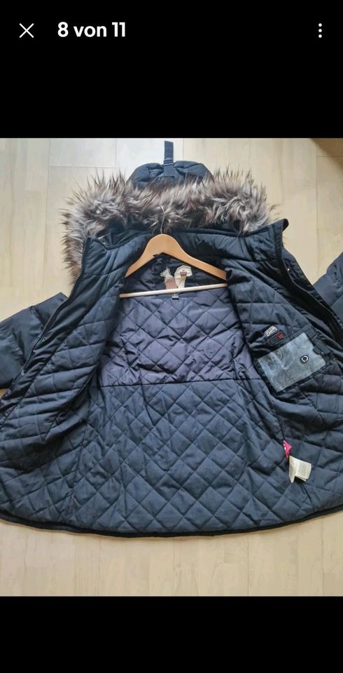 Khujo Winterjacke Gr XL schwarz in Wiesbaden