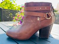 Esprit Stiefeletten Gr. 36 selten getragen ❤️ Hessen - Ranstadt Vorschau