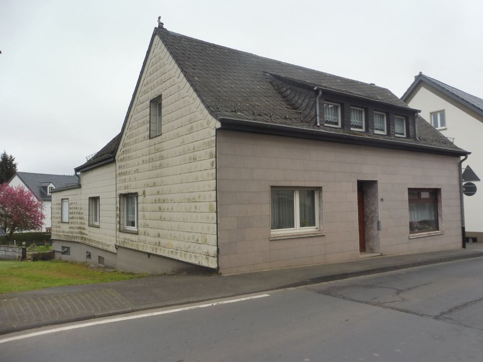 Das könnte Ihr neues Wohnhaus im Herzen von Stadtkyll sein in Stadtkyll