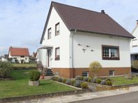 Hübsches freistehendes Einfamilienhaus in Kirkel Saarland - Kirkel Vorschau