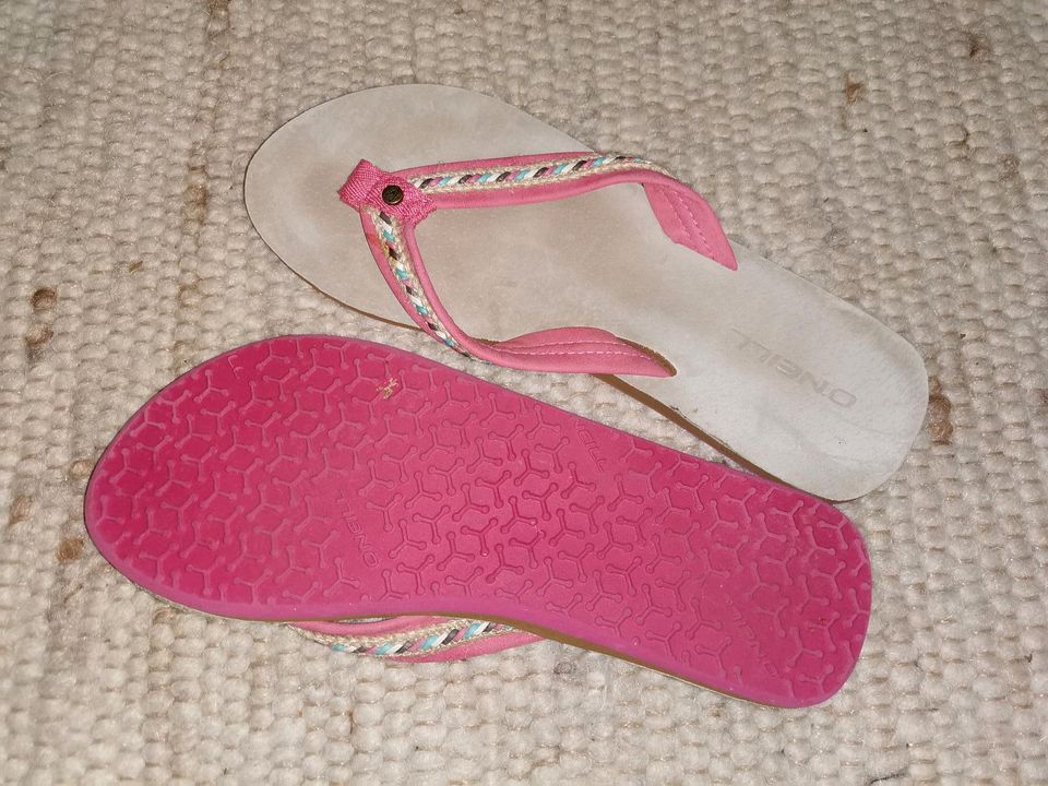 O'Neill Sandalen Flip Flops Größe 39 in Pulsnitz