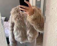 Beige graue Felljacke Bergedorf - Hamburg Allermöhe  Vorschau