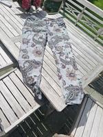 Cecil Jeans top W30 L30 khaki wie neu  Sommer Hose Niedersachsen - Seevetal Vorschau