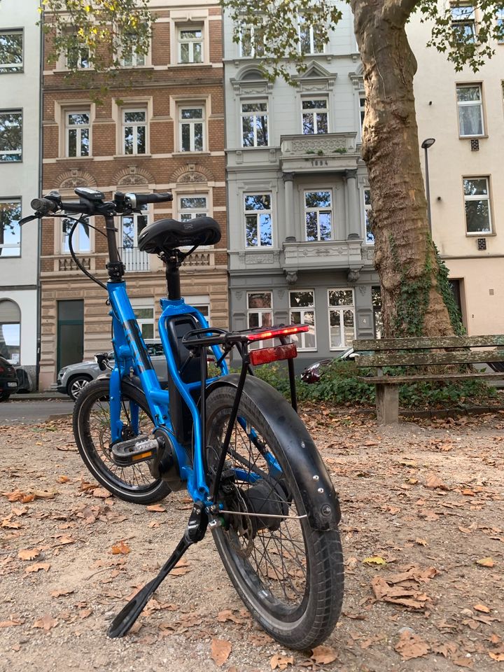 i:SY Drive S8 ZR (blau) in Aachen
