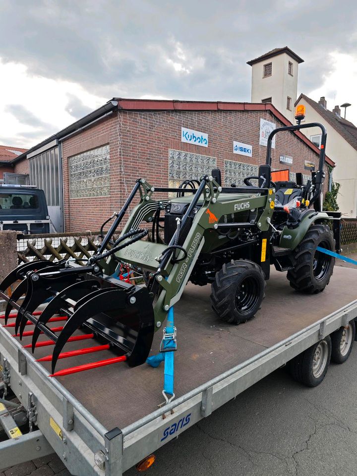 Startrac 263 Kleintraktor Frontlader Allrad Neu Traktor Schlepper in Witzenhausen