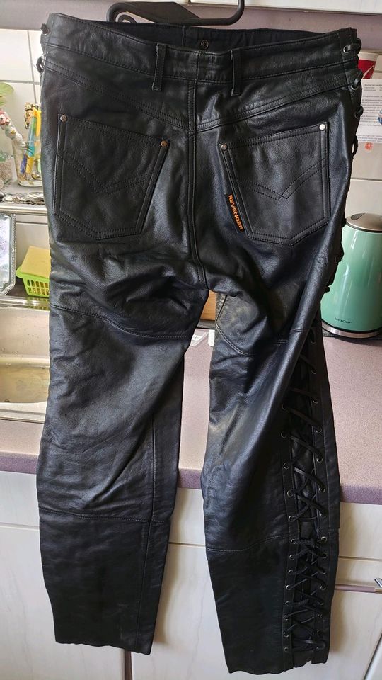 Echtleder Bikerhose... mit seitlicher Schnürung..Gr. 50...TOP in Klostermansfeld