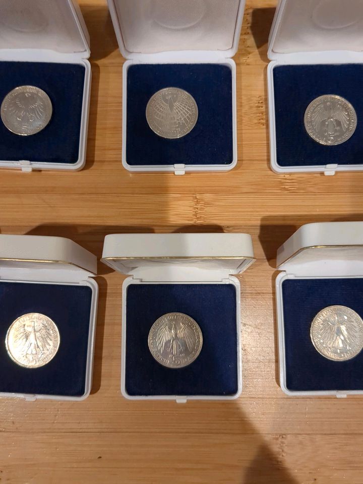 Alte Münzensammlung  Deutsche Mark Münzen in Oberkochen
