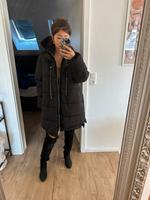 Neue Winterjacke Daunenjacke Daunenmantel schwarz mit Kapuze Bayern - Erlangen Vorschau