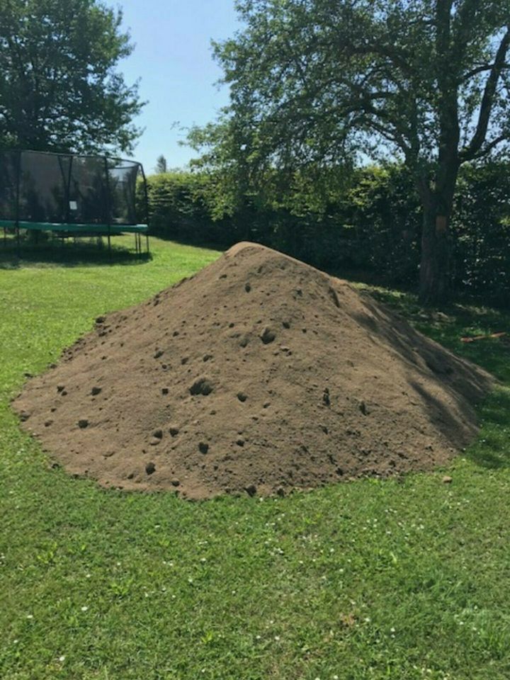 Humus gesiebt Gartenerde Erde für Garten trocken DoSa.Abholung! in
