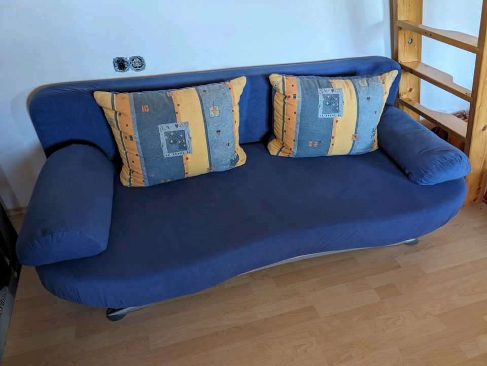 Sofa mit Schlaffunktion in Immenstadt