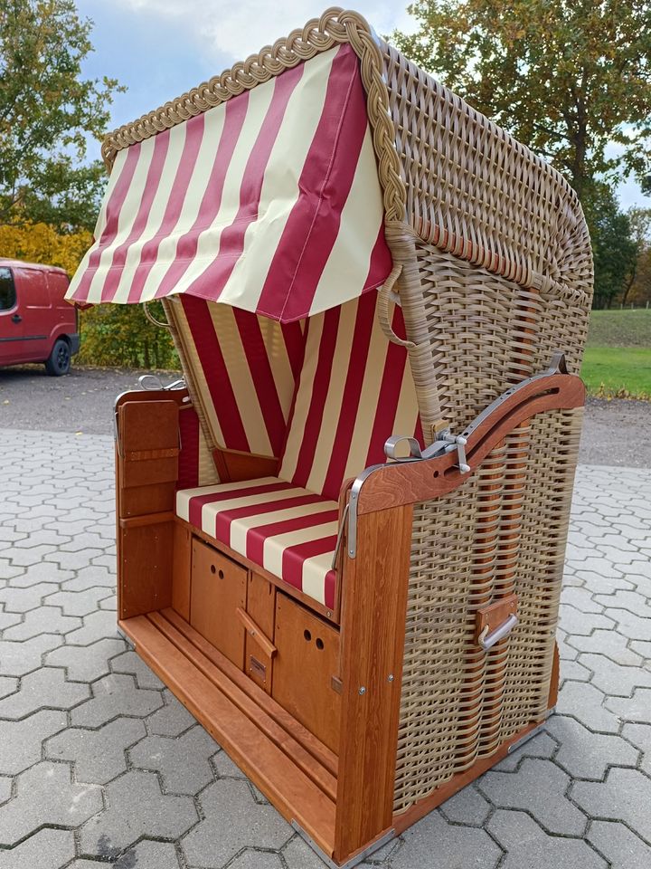 Strandkorb Sondermodell original vom Timmendorfer Strand Ostsee in