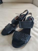 Högl Sandalen schwarz Gr. 5 (38) wNEU Niedersachsen - Dassel Vorschau