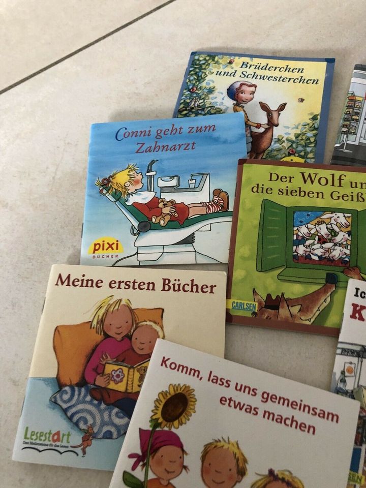 Diverse Pixi Bücher in Essen