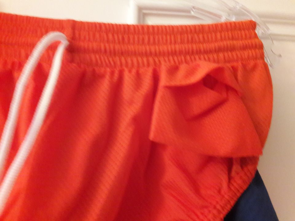 ASICS Shorts Sommer Running / Laufen, Training Gr. M in Offenbach