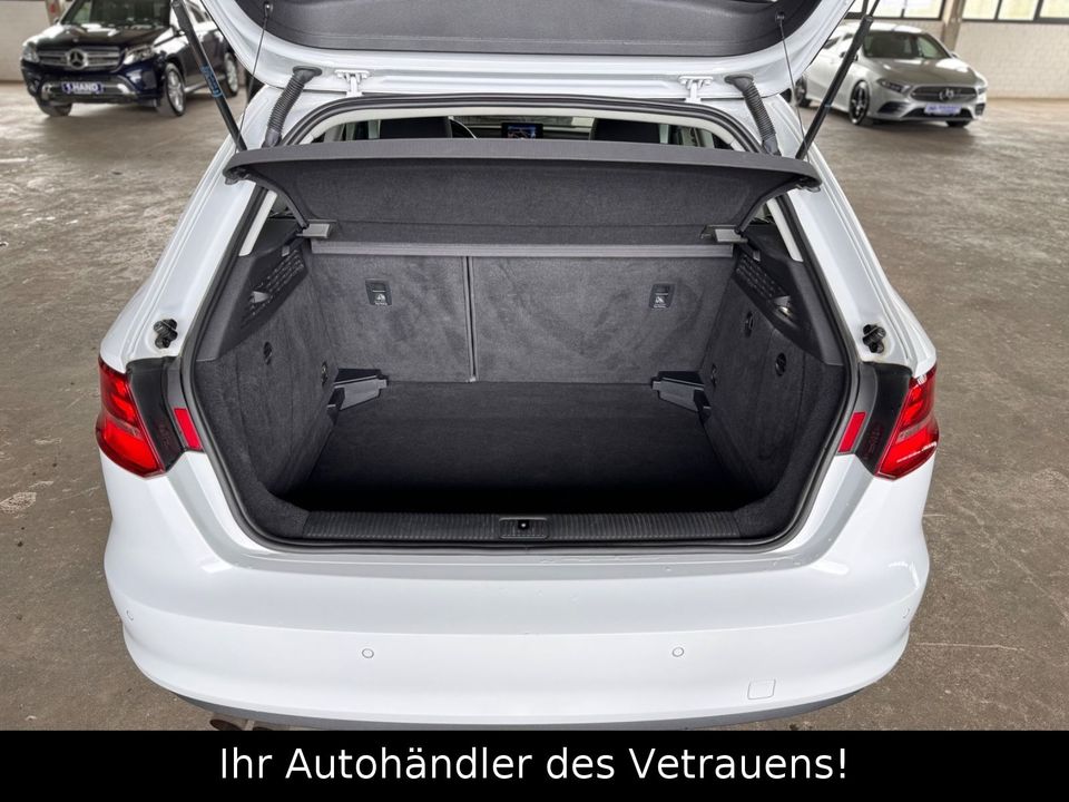 Audi A3 Sportback attraction-NAVI-SHZ-Klimaautomatik- in Oelde