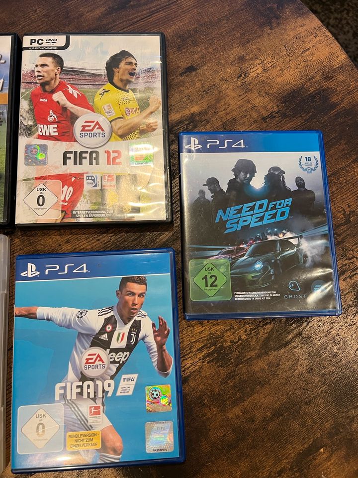 Pc Spiele/PS4 Spiele in Fürth