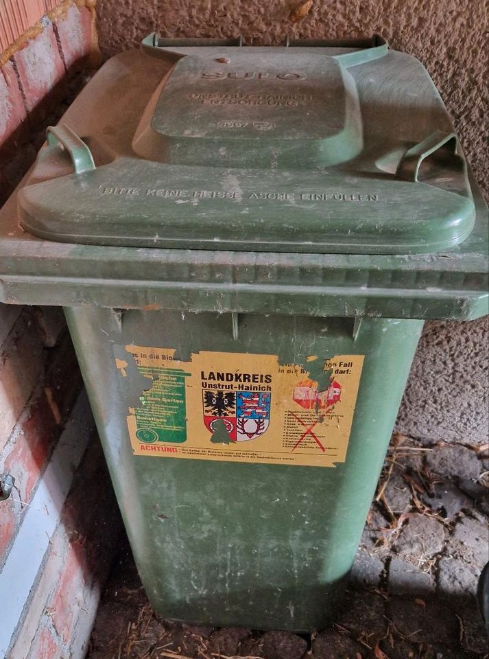 Mülltonne für Lagerzwecke in Schloßvippach