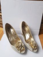 Goldene High heels in 40 Nordrhein-Westfalen - Bottrop Vorschau