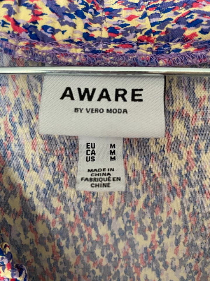 Aware Vero Moda Rüschen Kleid S 36 38 oder M 38 40 in Haltern am See