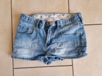 Jeans Shorts kurze Hose h&m 152 Nordrhein-Westfalen - Oer-Erkenschwick Vorschau