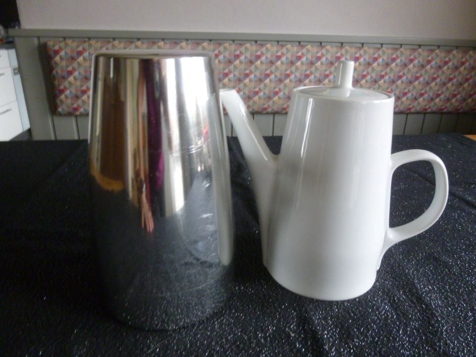 MILETTA Porzellan Kaffeekanne 23 cm mit Silberhaube in Lippetal